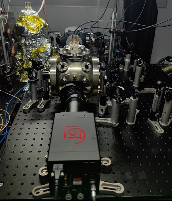 cold-ion-cloud-imaging-and-measurement-experiments-using-the-revealer-scmos-camera1.jpg