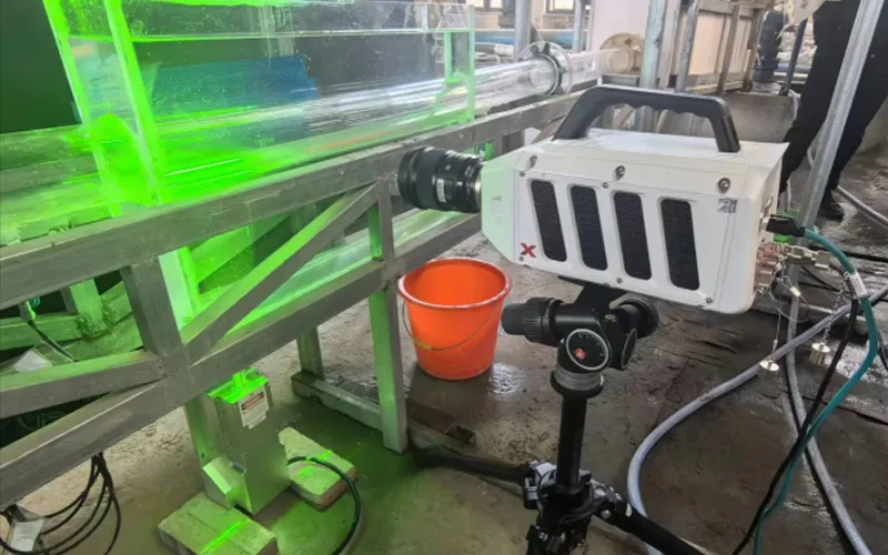 Ein Experiment zur Simulation von Debris Flow Impact Simulation basierend auf dem Partikelbild-Velocimetry-System (PIV)